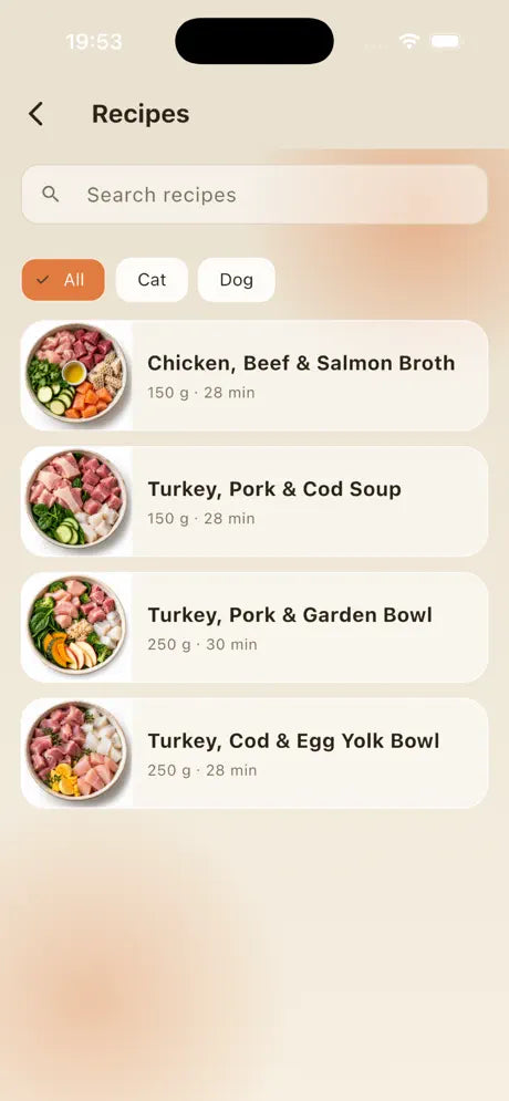 Tuanty Recipe app showing cat and dog recipes with recipe portions and cooking times